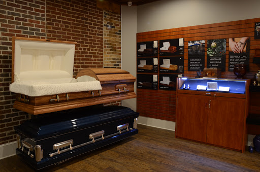 Funeral Home «Moore-Cortner Funeral Home», reviews and photos, 300 1st Ave NW, Winchester, TN 37398, USA