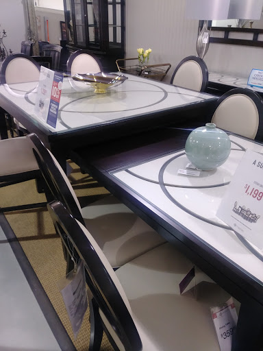 Furniture Store «Value City Furniture», reviews and photos, 2437 E Main St, Plainfield, IN 46168, USA