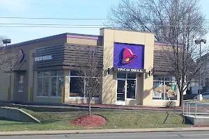 Taco Bell image