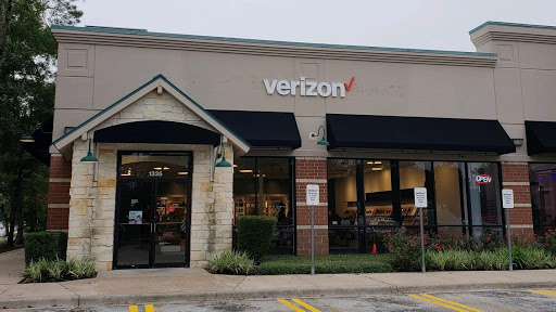 Cell Phone Store «Verizon», reviews and photos, 1335 Lake Woodlands Dr A, The Woodlands, TX 77380, USA