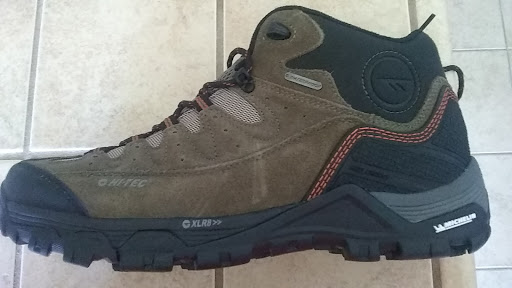 Sporting Goods Store «Big 5 Sporting Goods - Bakersfield», reviews and photos, 3203 Mall View Rd, Bakersfield, CA 93306, USA