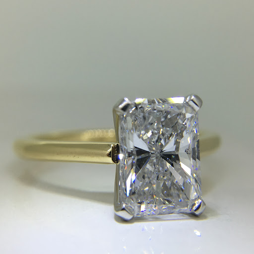 Jewelry Store «Henry C Reid & Son», reviews and photos, 1591 Post Rd, Fairfield, CT 06824, USA