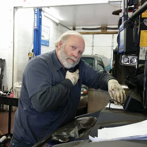 Auto Repair Shop «Great Bridge Service Center», reviews and photos, 208 Battlefield Blvd S, Chesapeake, VA 23322, USA