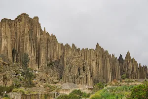 Valle De Las Animas image