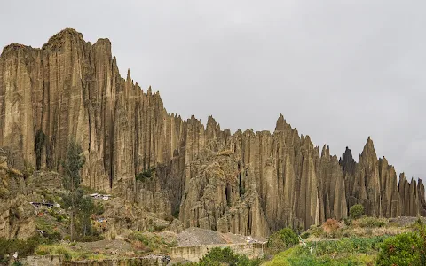 Valle De Las Animas image