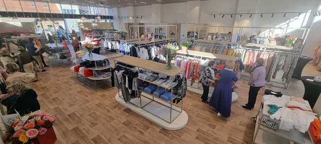 Beoordelingen van Delaere Womenswear: Dameskledij in Roeselare - Kledingwinkel