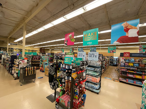 Pet Supply Store «Petco Animal Supplies», reviews and photos, 3201 Bee Cave Rd #117, Austin, TX 78746, USA