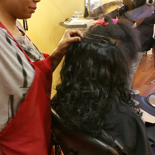 Beauty Salon «Upscale Salon & Weave Center», reviews and photos, 4447 Wade Green Rd, Kennesaw, GA 30144, USA