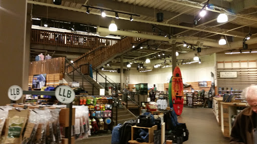 Clothing Store «L.L. Bean», reviews and photos, 1000 Ross Park Mall Dr, Pittsburgh, PA 15237, USA