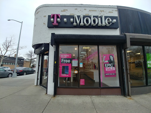 T-Mobile, 249-20 Hillside Avenue, Queens, NY 11426, USA, 