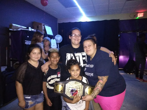 Haunted House «Moxley Manor Haunted House», reviews and photos, 510 Harwood Rd, Bedford, TX 76021, USA