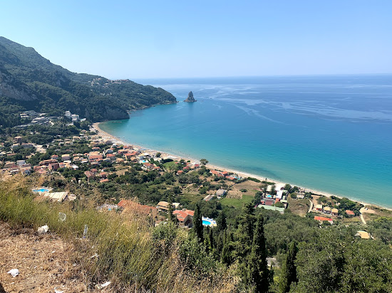 Agios Gordios Plajı