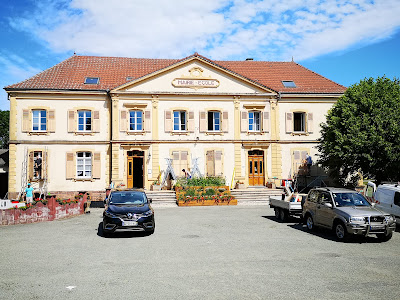 Mairie de Lachapelle-sous-Rougemont à Lachapelle-Sous-Rougemont