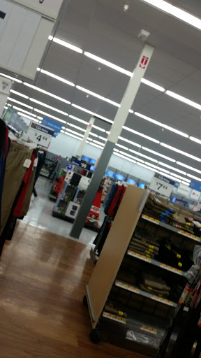 Department Store «Walmart Supercenter», reviews and photos, 5323 E Court St N, Burton, MI 48509, USA