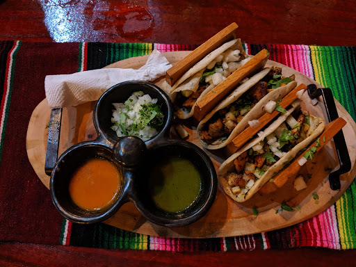 Rustic Mx Bar & Grill | Comida Mexicana