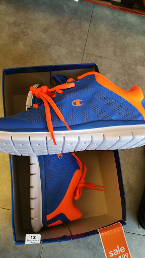 Shoe Store «Payless ShoeSource», reviews and photos, 11022 Spring Cypress Rd #100, Tomball, TX 77377, USA