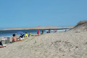 Barra de Valizas Beach image