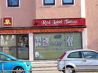 Red Label Tattoo und Piercing