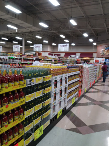 Grocery Store «Food Town | North Sam Houston», reviews and photos, 2770 North Sam Houston Pkwy W, Houston, TX 77038, USA