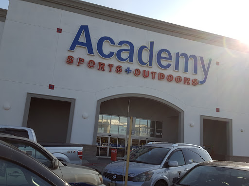 Sporting Goods Store «Academy Sports + Outdoors», reviews and photos, 800 S Clearview Pkwy, Harahan, LA 70123, USA