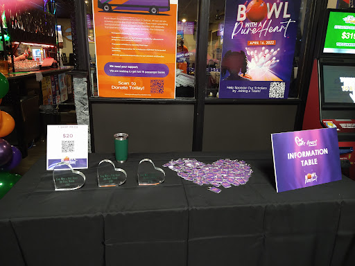 Bowling Alley «Country Lanes», reviews and photos, 30250 W Nine Mile Rd, Farmington Hills, MI 48336, USA