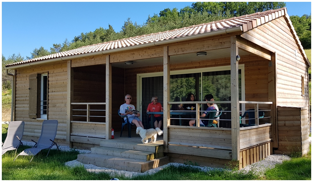 Camping Le Verdoyant à Thenon (Dordogne 24)