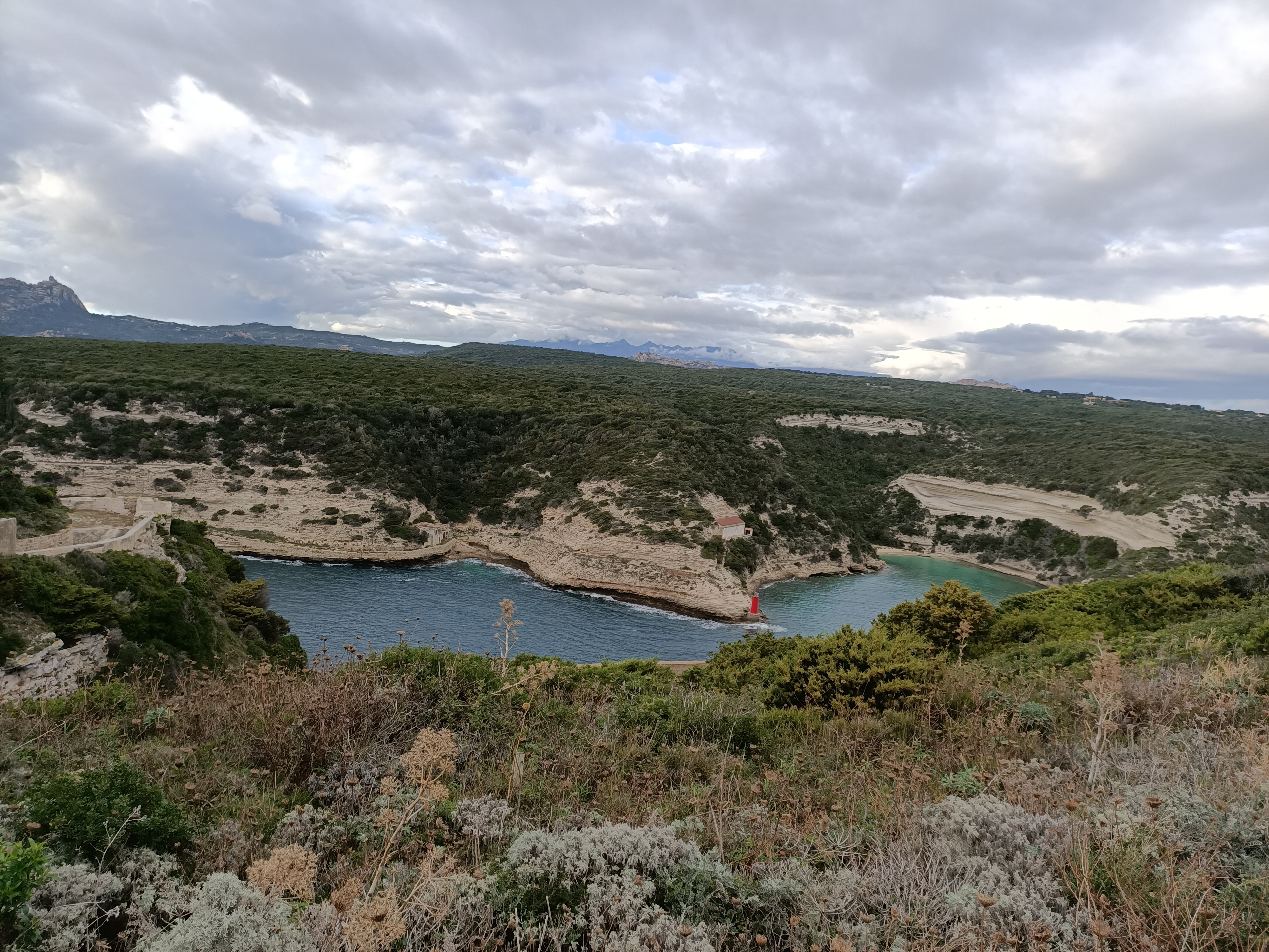 Photo n° 23 de l'avis de lien.t fait le 13/10/2020 à 08:52
