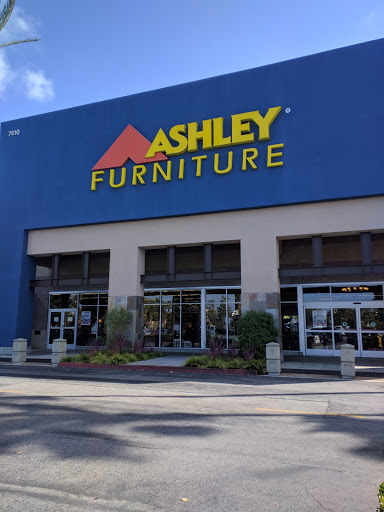 Furniture Store «Ashley HomeStore», reviews and photos, 7410 Carson Blvd, Long Beach, CA 90808, USA
