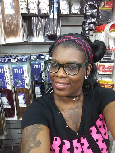 Cosmetics Store «MAX BEAUTY SUPPLY», reviews and photos, 14939 St Clair Ave, Cleveland, OH 44110, USA