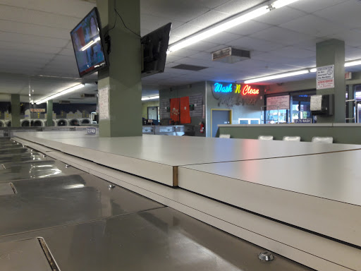 Laundromat «Wash N Clean Coin Laundry», reviews and photos, 565 S Riverside Ave, Rialto, CA 92376, USA