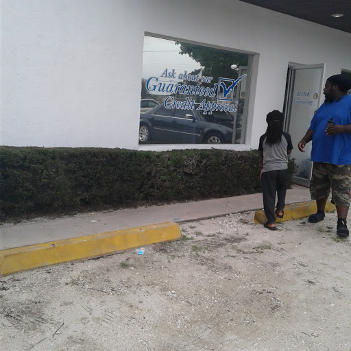 Used Car Dealer «BUD LAWRENCE INC», reviews and photos, 2511 N Woodland Blvd, DeLand, FL 32720, USA