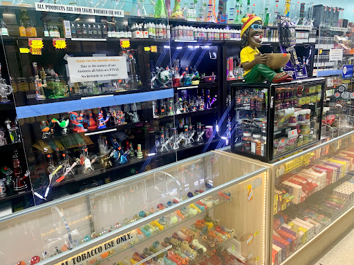 Tobacco Shop «Smokers Heaven KC», reviews and photos, 10145 Wornall Rd, Kansas City, MO 64114, USA