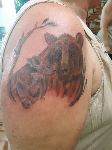 Tattoo Shop «Grasshopper Tattoo Studio», reviews and photos, 8805 IN-64, Georgetown, IN 47122, USA