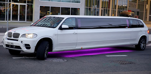OZ Limo Hire Wedding Cars Hire | Limo Hire, Party Bus, Birthday Limo Service Sydney