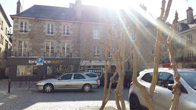 Parking de la Halle aux Toiles à Alençon