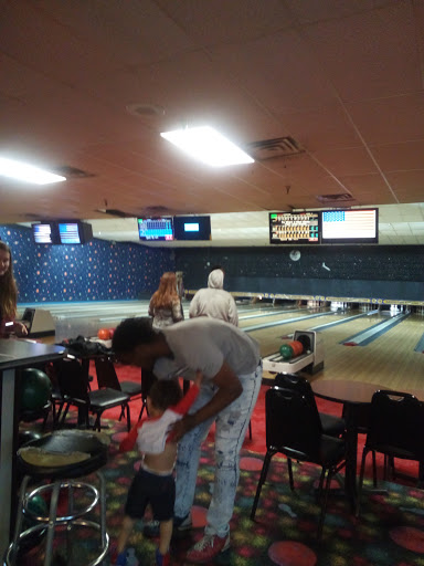 Bowling Alley «Bardstown Bowling Center», reviews and photos, 1012 Commerce Blvd, Bardstown, KY 40004, USA