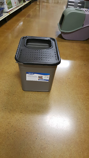 Pet Supply Store «PetSmart», reviews and photos, 10 Hazard Ave, Enfield, CT 06082, USA