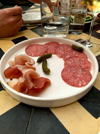 Bar «Esters Wine Shop & Bar», reviews and photos, 1314 7th St, Santa Monica, CA 90405, USA