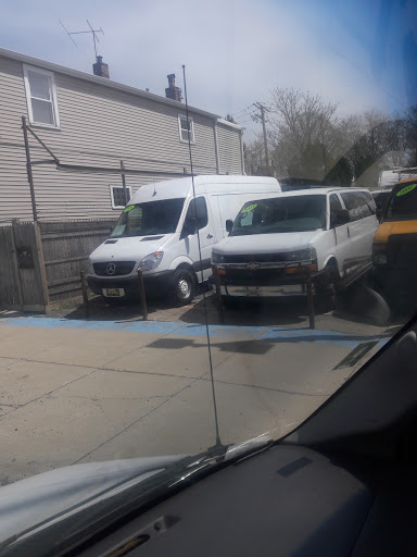 Used Car Dealer «Sierra Auto Group, Inc.», reviews and photos, 4207 N Western Ave, Chicago, IL 60618, USA