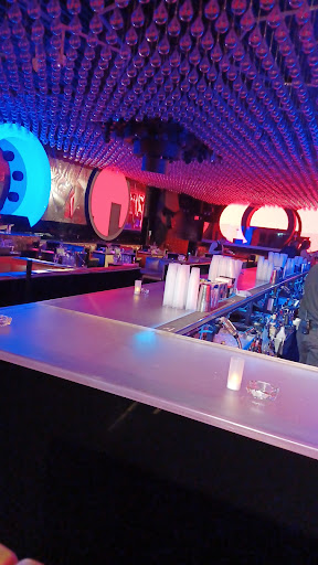 Night Club «Mynt Ultralounge», reviews and photos, 1921 Collins Ave, Miami Beach, FL 33139, USA