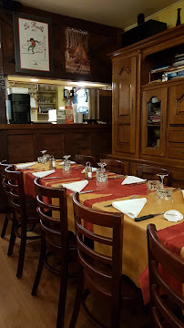 Atmosphère du Restaurant français La Truffade à Parthenay - n°1