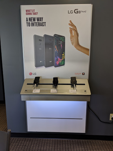 Cell Phone Store «Verizon Authorized Retailer – Cellular Sales», reviews and photos, 1489 E Court St, Seguin, TX 78155, USA