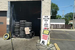 Valles Tires Shop image