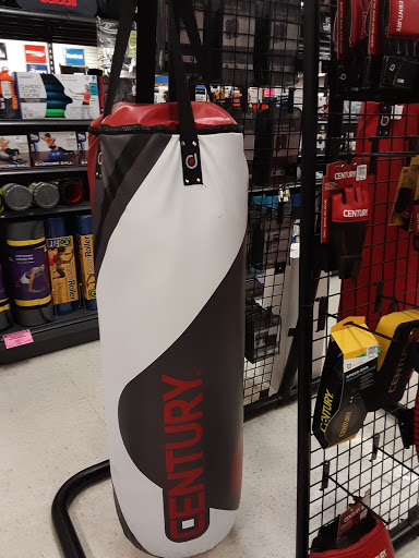 Sporting Goods Store «Big 5 Sporting Goods - Longview», reviews and photos, 600 Triangle Shopping Center #150, Longview, WA 98632, USA