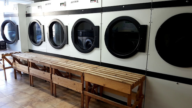 Reviews of Golchdy-Launderette in Aberystwyth - Laundry service