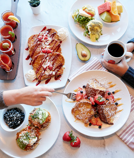 Broken Yolk Cafe