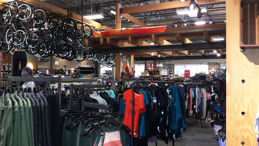 Camping Store «REI», reviews and photos, 11950 Grand Commons Ave, Fairfax, VA 22030, USA