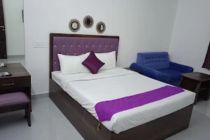 Purple suites image