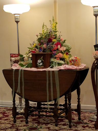 Funeral Home «Eannace Funeral Home Inc», reviews and photos, 932 South St, Utica, NY 13501, USA