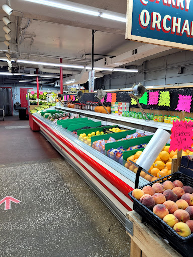 Produce Market «Farmer Jones Indoor Market», reviews and photos, 16701 Broadway Ave, Cleveland, OH 44137, USA